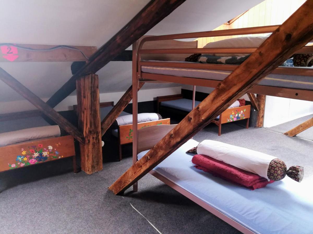 Le Chamoniard Volant Hostel Chamonix Ngoại thất bức ảnh