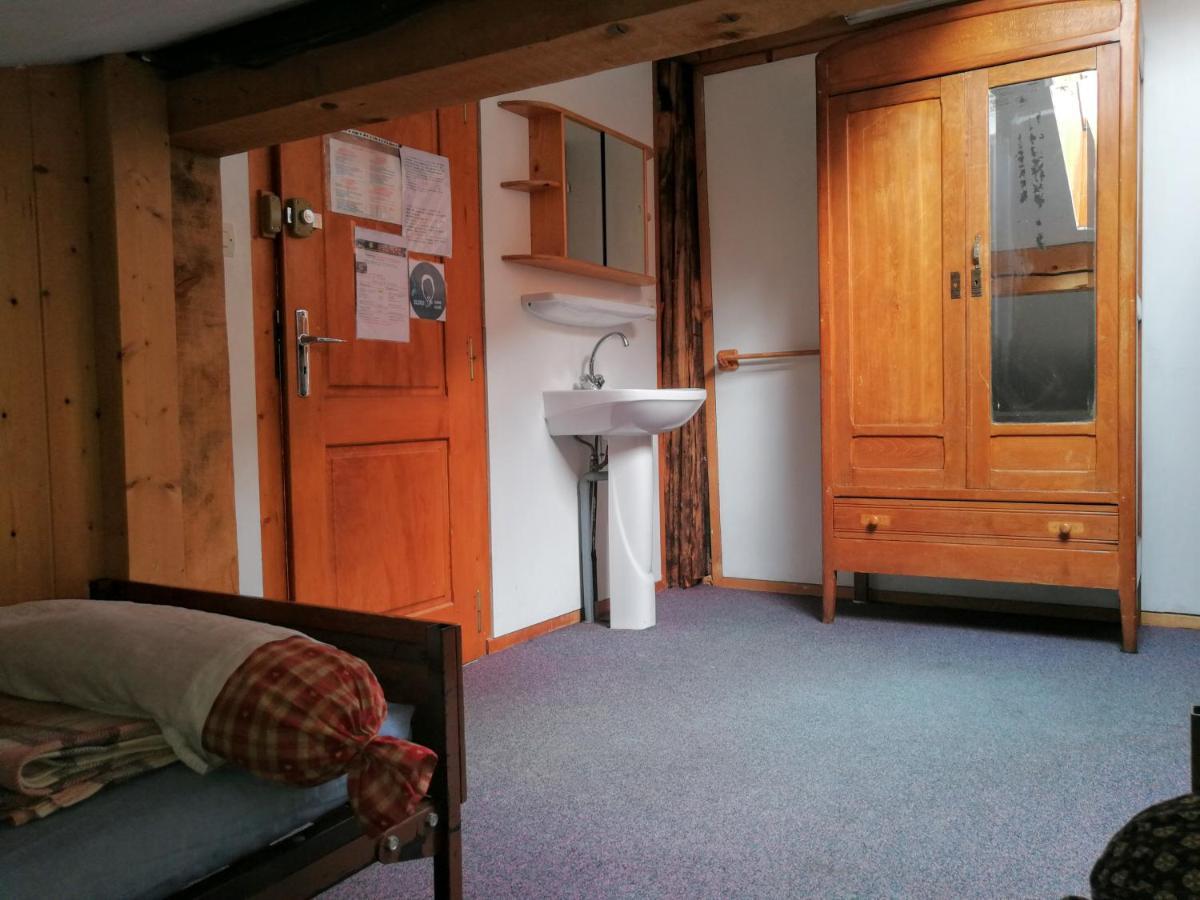 Le Chamoniard Volant Hostel Chamonix Ngoại thất bức ảnh