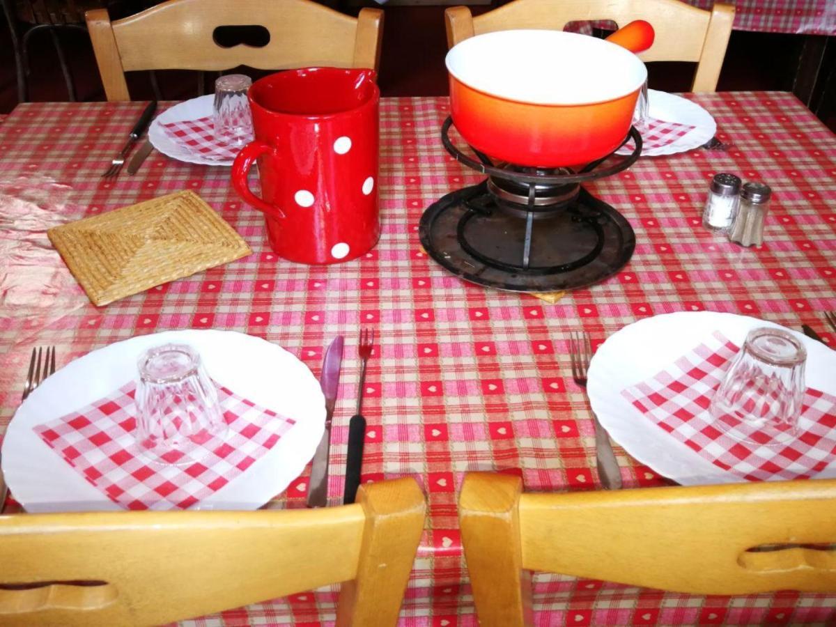 Le Chamoniard Volant Hostel Chamonix Ngoại thất bức ảnh